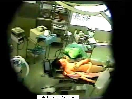 Ce bine e la doctor ... - opa... p-acolo se baga cutzitu?? - Jpg Mania