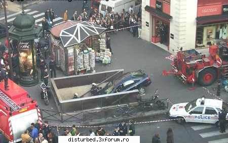 :rotfl: ...

iete shi aici... iei shi mashina shi metroul in acelashi timp =d funny jpg!