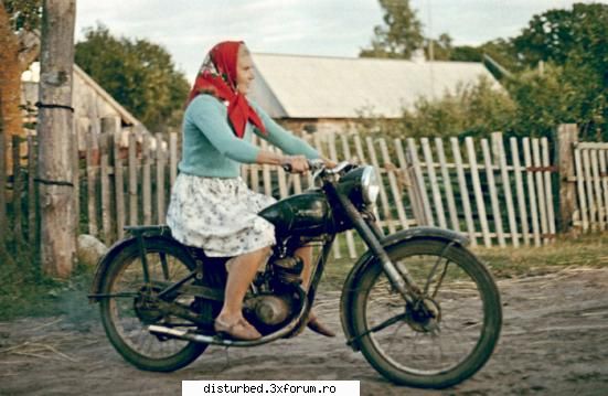 Poze Memorabile - Rockeritza pe moto-scartzo-partz - Jpg Mania