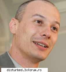 Poze cu baietzi tari ... - Hmm.. studiind tainele politicii mi-a fost - Jpg Mania